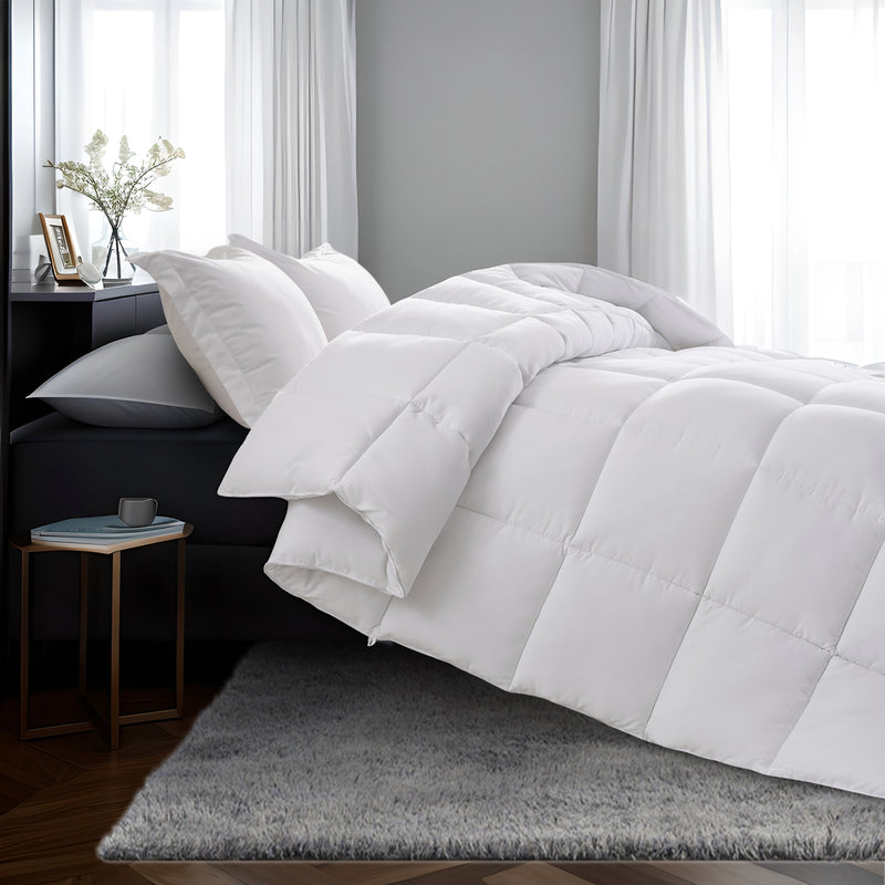 INGALIK Luxury Hotel-Style 3-Piece Queen Comforter Set, Hypoallergenic Quilted Down Alternative, All-Season Duvet Insert, Machine Washable, Corner Tabs